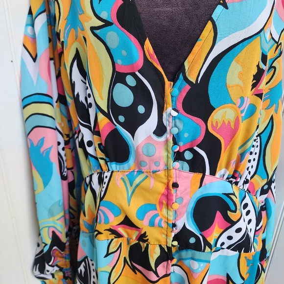 Ashley Stewart Colorful Geo Swirl V-Neck Split Romper Long Sleeve Plus V-Neck 24 - Picture 2 of 14